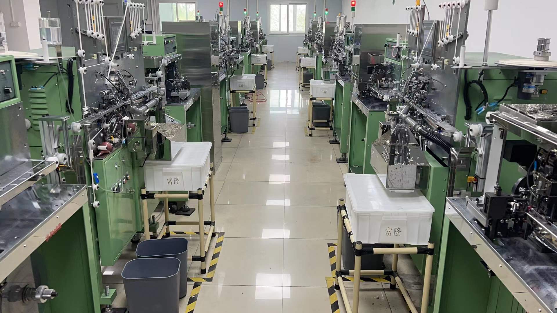 EFVE050ADA221M10B0 富隆贴片电解电容器